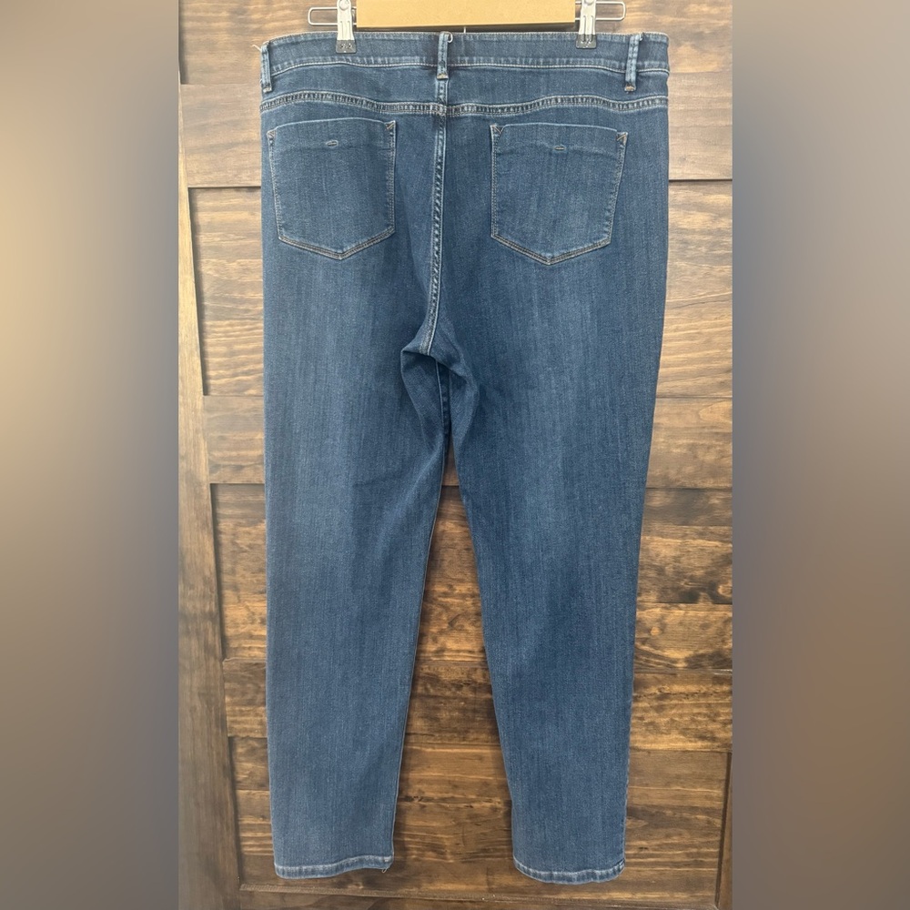 J.Jill Weekenders Women's Straight Leg Blue Jeans - Picture 2 of 7